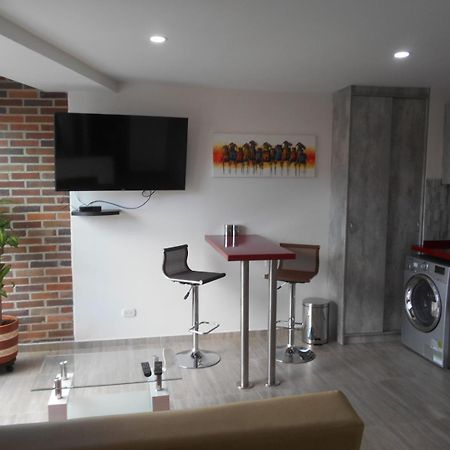San Peter Suites Medellin Ngoại thất bức ảnh